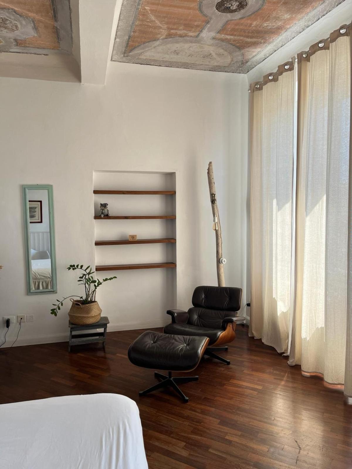 Apartmán The Sunshine Loft Livorno Pokoj fotografie